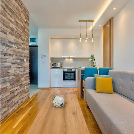 The Point In Titova Appartamento